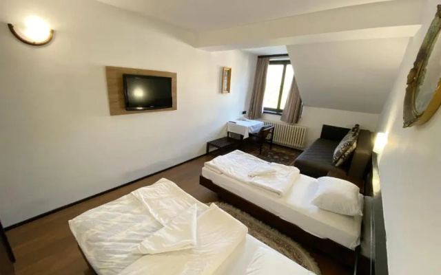 Hotel Komovi