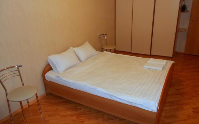 Apartments Domovoi on Michurina - Yekaterinburg