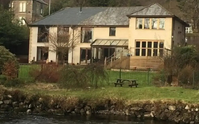 Riverside House