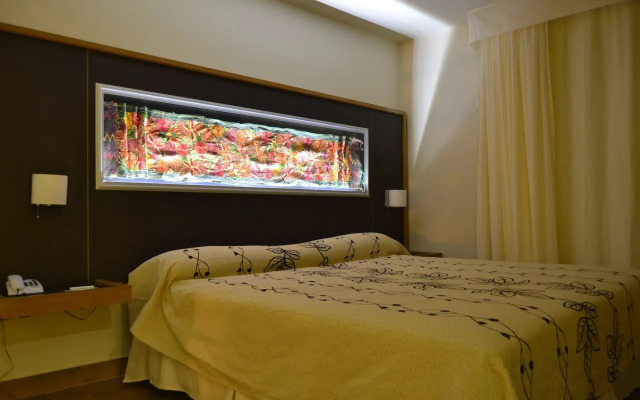 Plaza Paradiso Petit Hotel