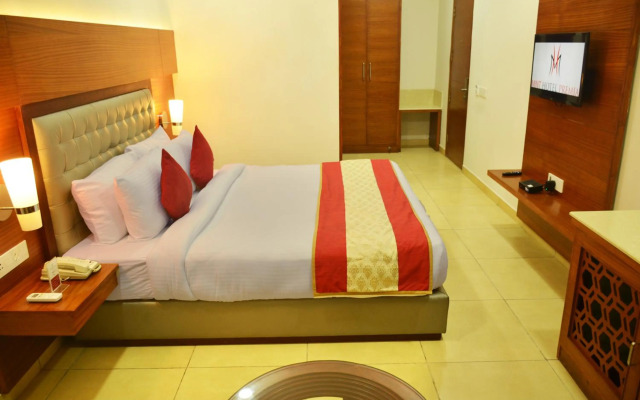 Mint Hotel Premia