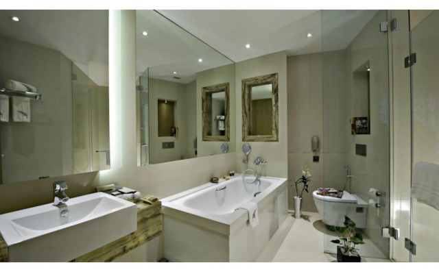 Meluha The Fern Mumbai, Powai, Series by Marriott