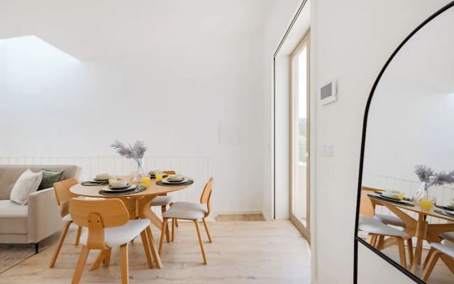 The Sunny Duplex at BoaVista Flats