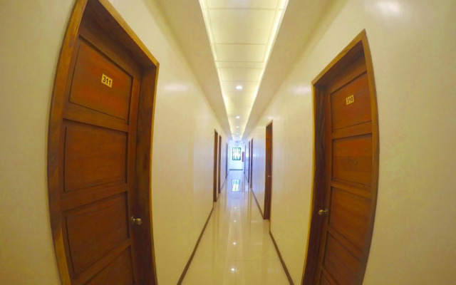 Golden Gate Suites