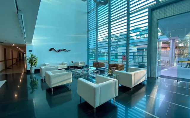 360 Lake View by Ozped