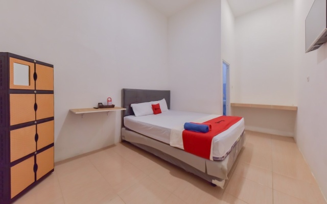 Reddoorz Near Juwata Airport Tarakan – Guest Rooms – Tarakan