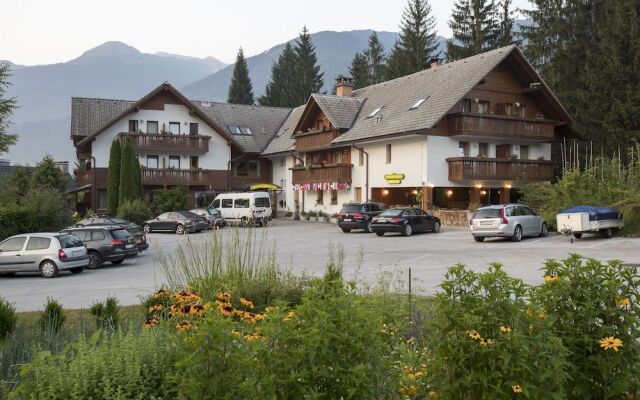 Hotel Kristal