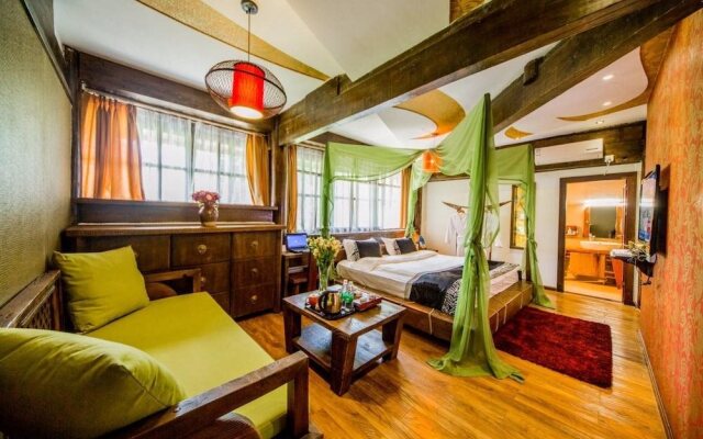 Lirenju Zhenpin Inn