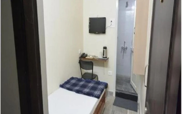 Hotel Abhiram Palace