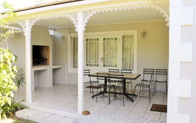 River Club Villas