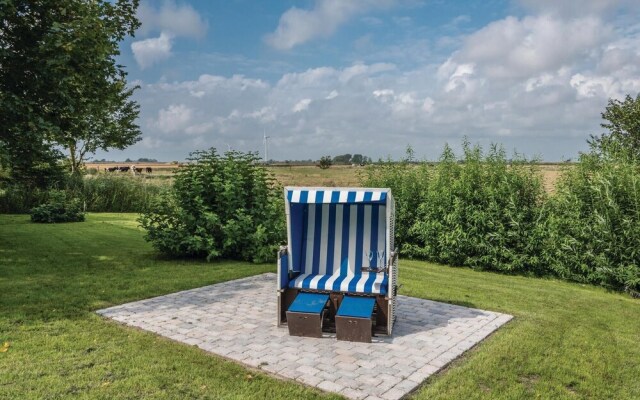 Stunning Home in Dagebüll/fahretoft With 2 Bedrooms and Wifi