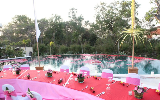 Mahagiri Villas & Spa Dreamland