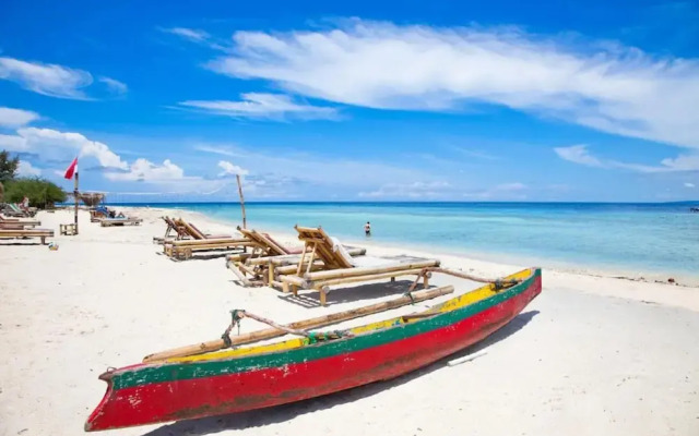 Gili White Bamboo by Secoms