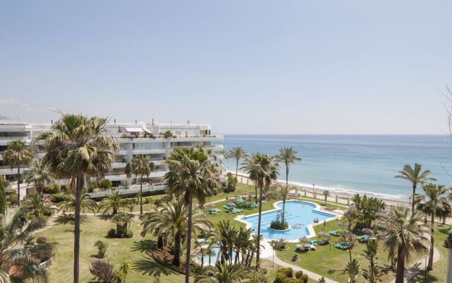 Esmeralda Coral Beach Marbella 2 Bed Apt