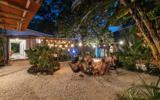 Hostel 7, Casa De Gingi