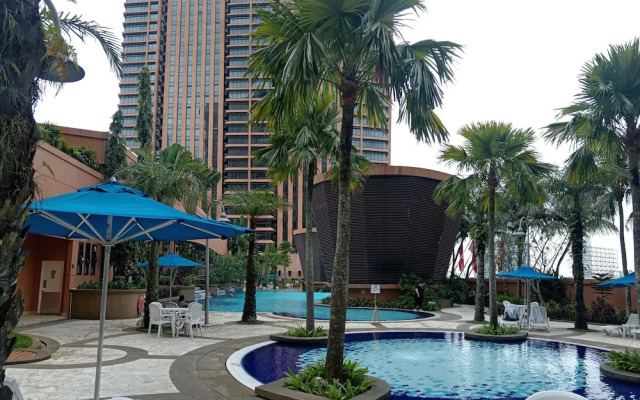 Galaxy Service Suites at Times Square