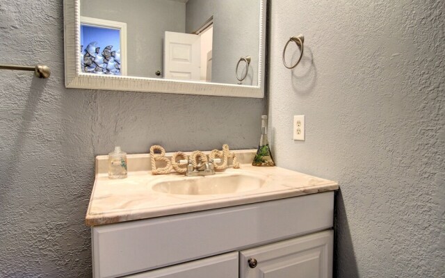 Third Floor Seabatical Condo in Mustang Island by Redawning