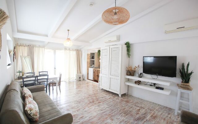 The White Cabins - View