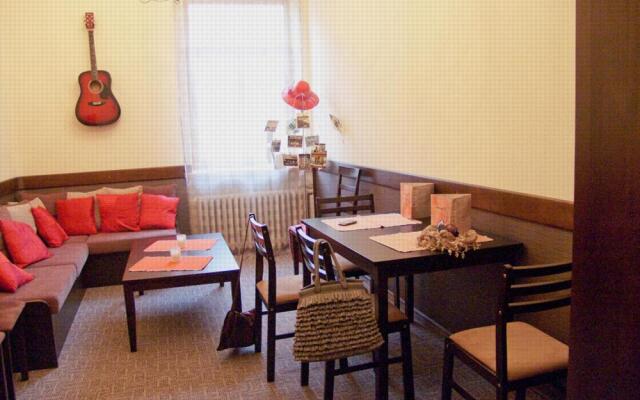 Hostel Lux