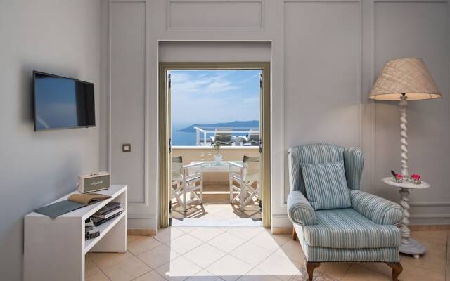 Captivating 2-bed Villa in Imerovigli, Santorini