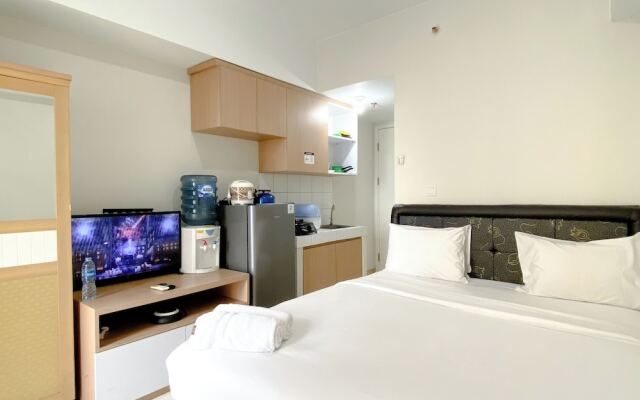 Homey And Simply Look Studio Springlake Summarecon Bekasi Apartment