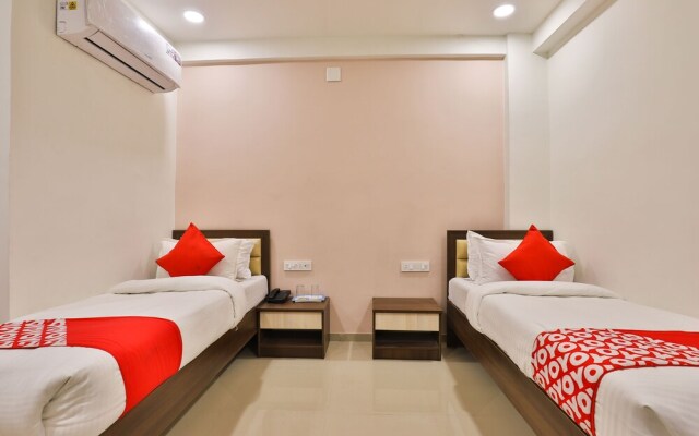 OYO 26578 Hotel Aashray