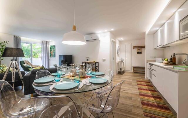 Downtown Albufeira 3-Bedroom Luxury Apartment