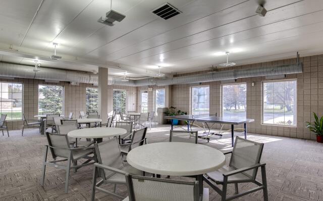 Holiday Inn Express Hotel & Suites St. Cloud by IHG