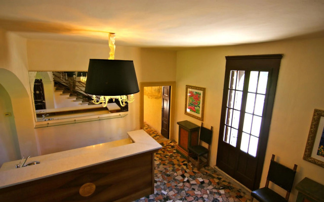 Hotel Villa Giona
