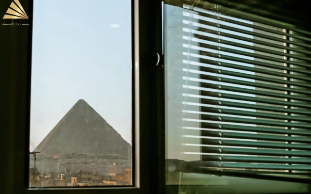 Pyramid Edge Hotel & Exclusive Pyramids View Rooftop