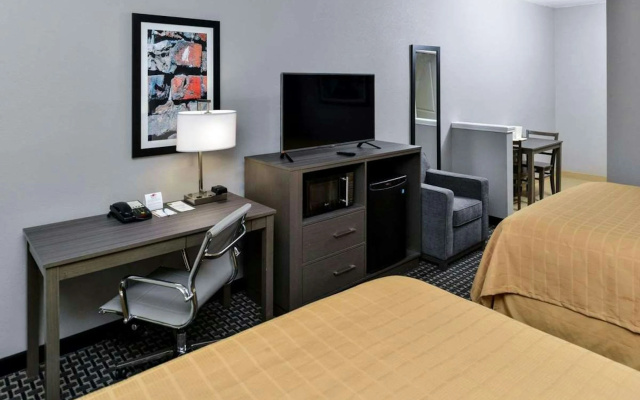 Quality Inn Suites Cotulla