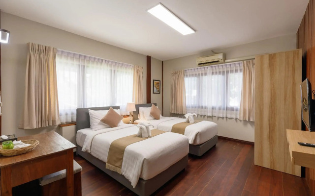 Le Charcoa Hotel