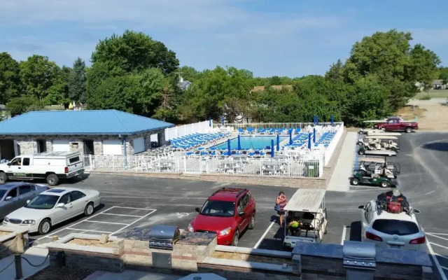 Put-In-Bay Waterfront Condo #108