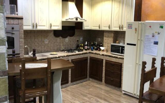 Crasta's House