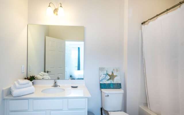 Solterra - 6140 Broad Oak Drive