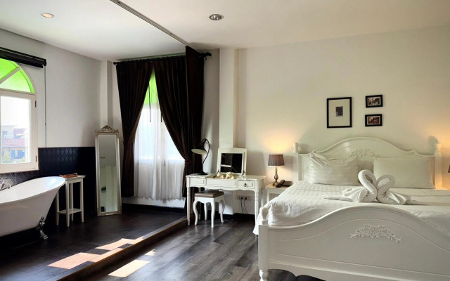 Nidhra Lanna Hotel