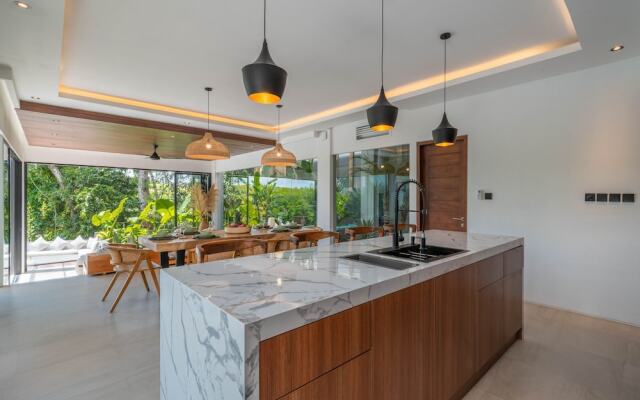 Villa Luna - 4BR in Pererenan