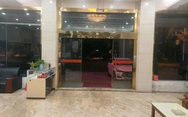 Changcheng Business Hostel