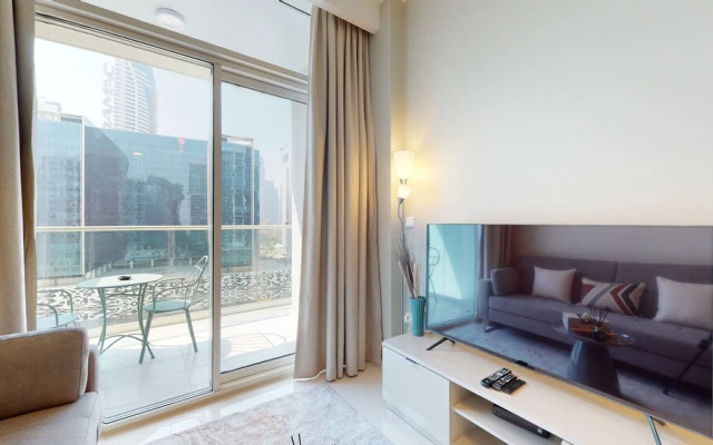 1016 Vera Residences