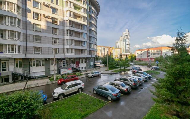 Апартаменты на улице Алексеева 97