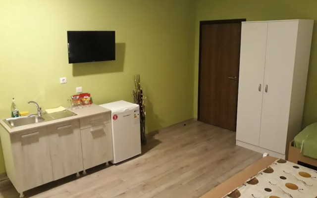 Vila & Apartments MATEA