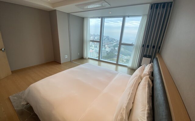 LCT Residence