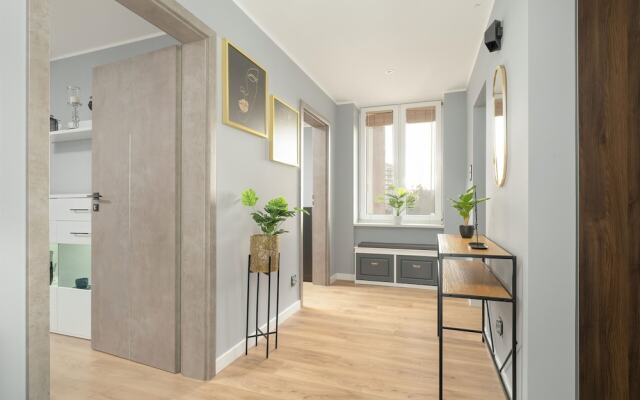 Apartment Near Lake Malta by Renters