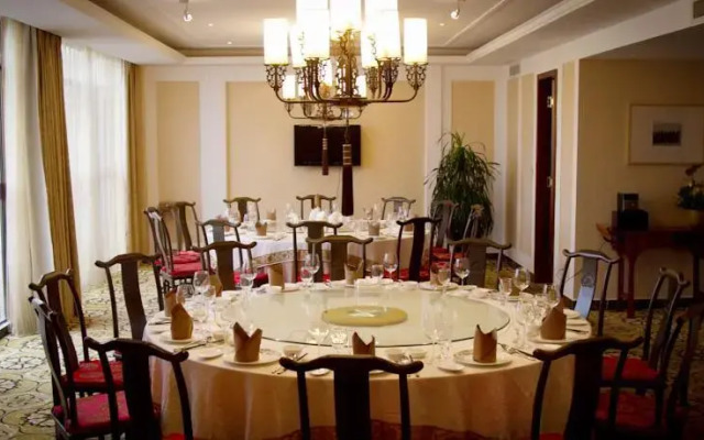 Pu'er Jingland Hotel