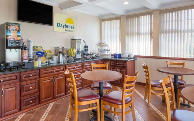 Days Inn King City
