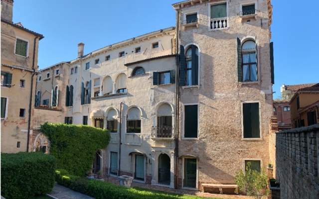 Palazzo Contarini Della Porta Di Ferro