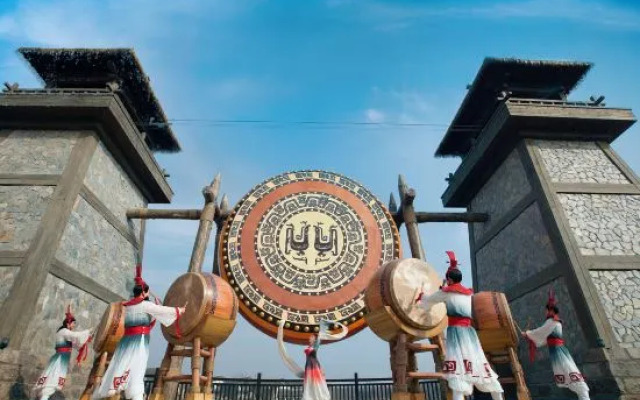 Yanquan  Hanguan Hotel（Oriental Saltlake Resort）