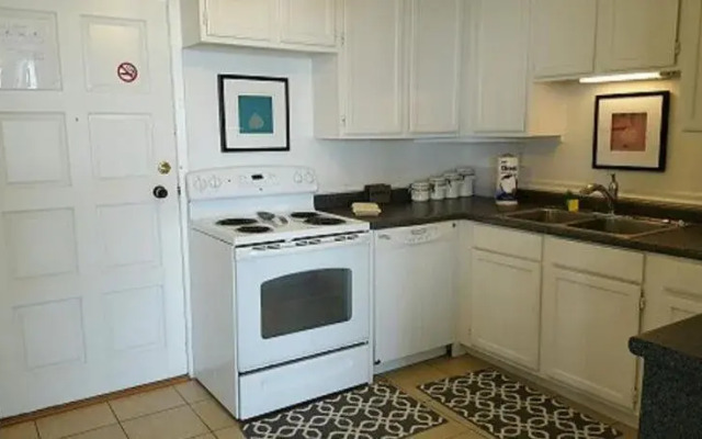 Islander East Condominiums