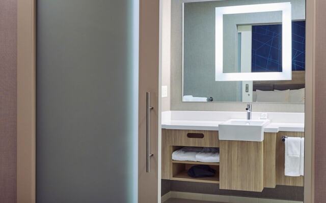 SpringHill Suites Medford Airport