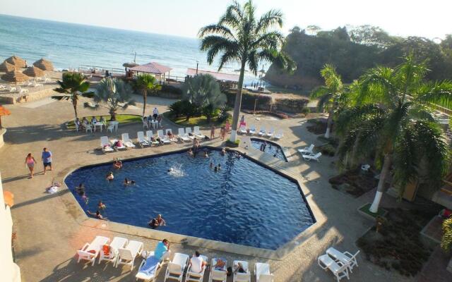 Hotel Baja Montañita